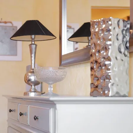 דירה Proche De La De Tanchet, Quartier Des Presidents - 6 Personnes *