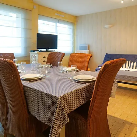 Proche De La De Tanchet, Quartier Des Presidents - 6 Personnes 아파트